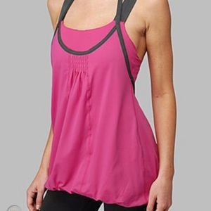 NWOT Lululemon Awareness tank w/ Lululemon bag